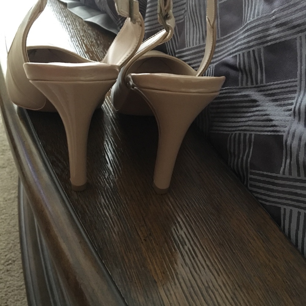 Dress shoes